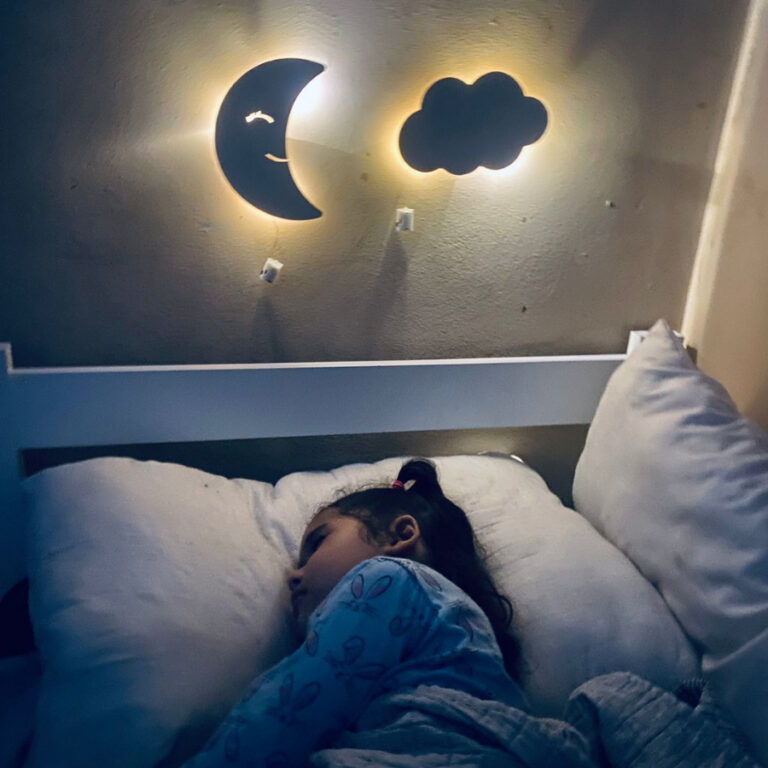 Luminária Lua e Nuvem Decoração de Quarto Infan