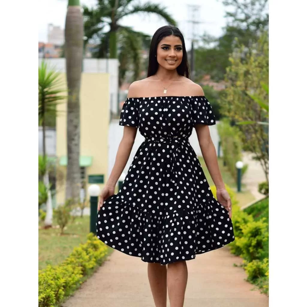 Vestido Feminino Midi Ombro a Ombro Ciganinha com Cinto Regulável Poá Bolinha Fluido