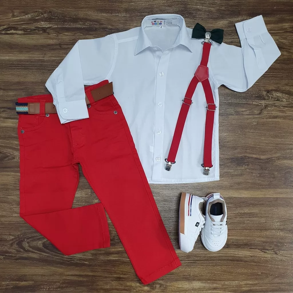 Calça Vermelha com Suspensório e Camisa Social com Gravata