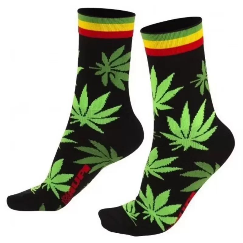 Meia Folha de Maconha Canabis Estilo Rave Jamaica Hip Hop Unissex Ideal Academia Skate