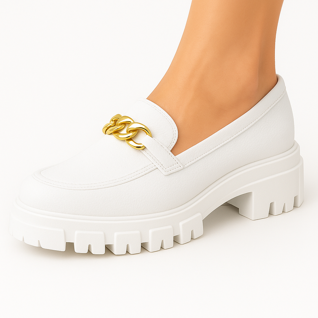 Mocassim Plataforma Feminino Tratorado com Corrente Fashion
