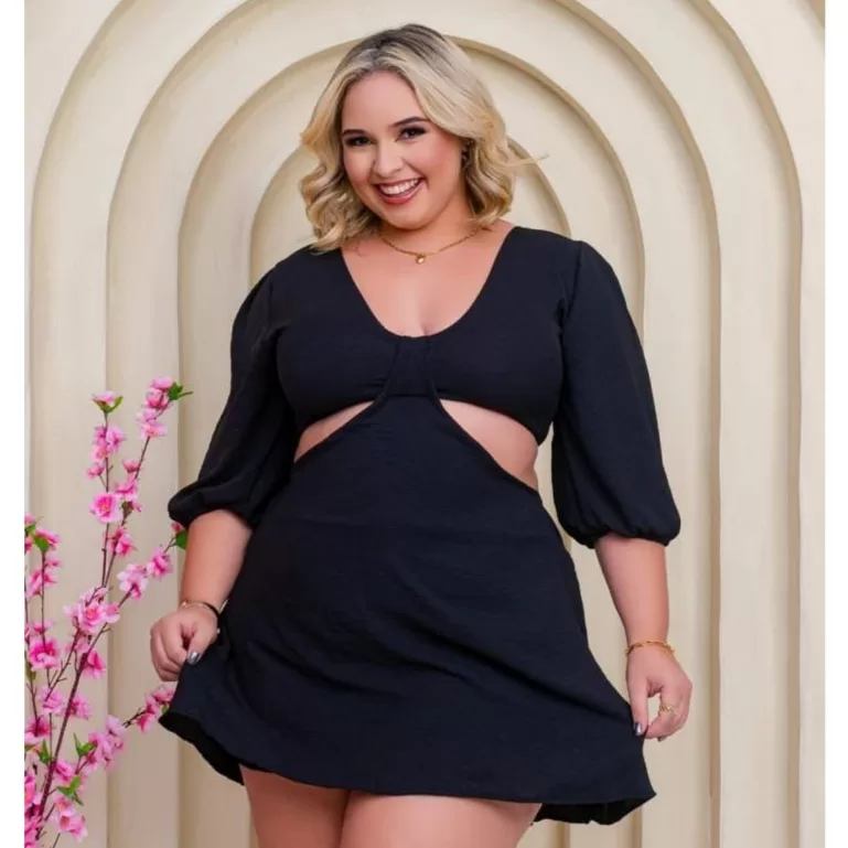 Vestido Macaquinho Plus Size Feminino Com Manga Co