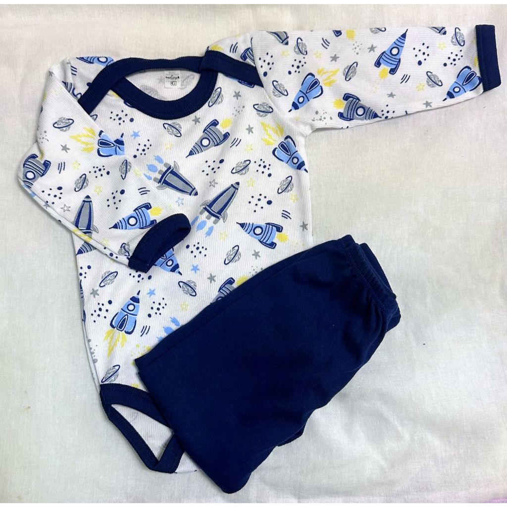 Kit Diverso Menino Conjunto Casaco, Conjunto shorts e Conjunto Body Canelado