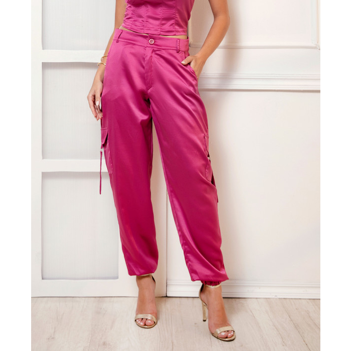 CALCA FEMININA COM BOLSO CARGO