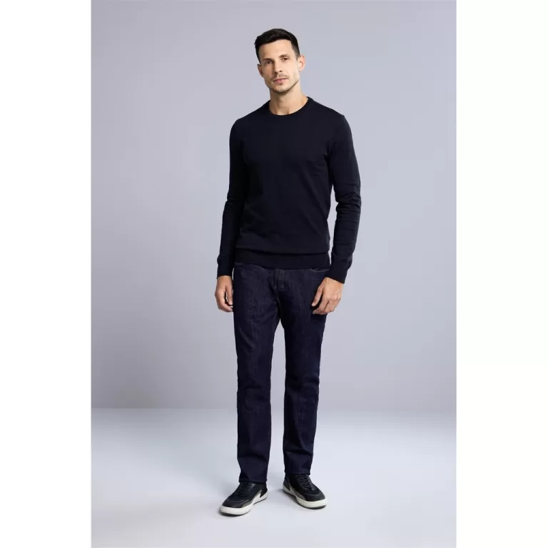 Tricot Básico Gola Careca – Preto