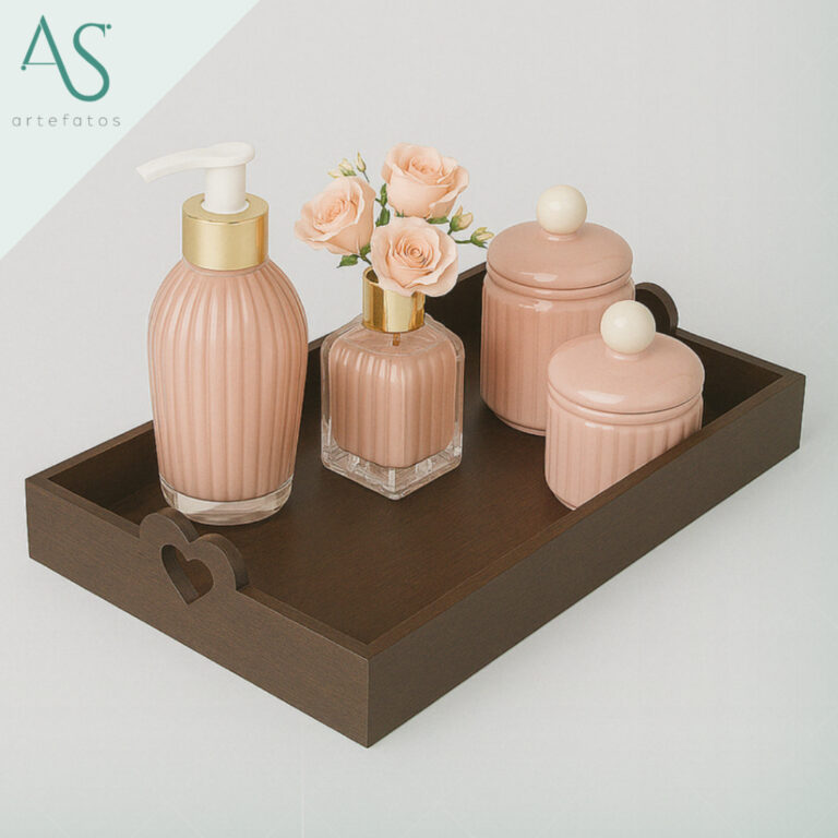 Bandeja MDF Coração Branca 28x20cm  Luxo para Se
