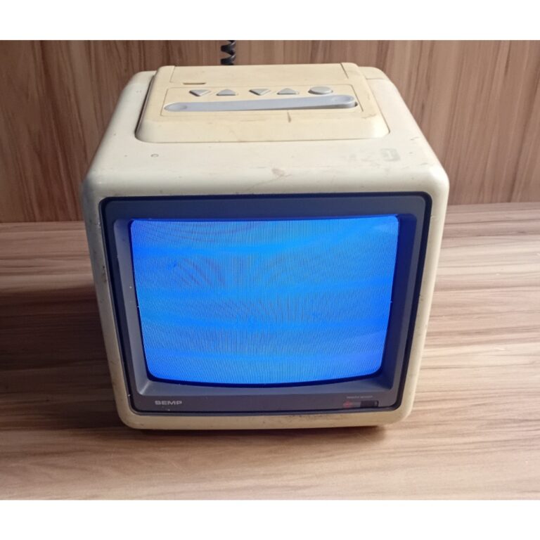 TV Antiga 10 Polegadas – Semp 102