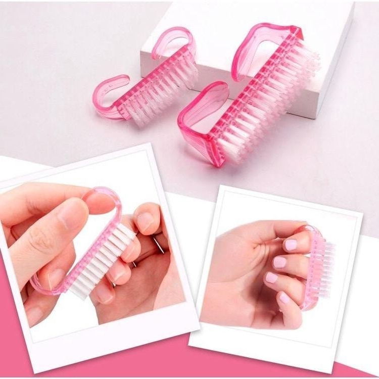 Escovinha pra Unhas  Plástico com cerdas de NYLON
