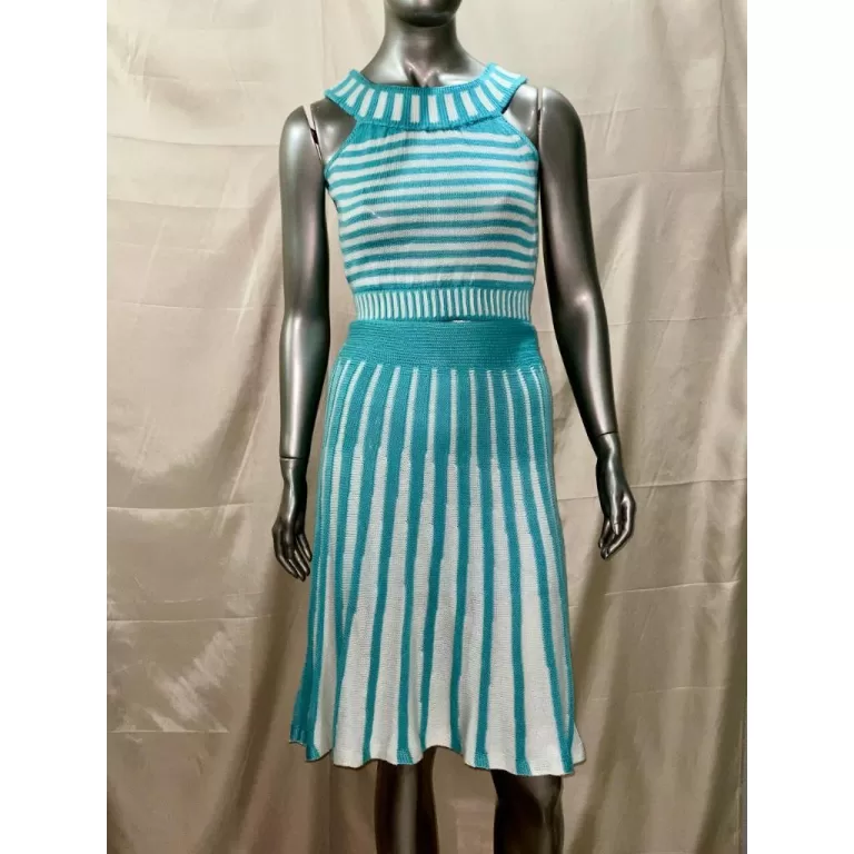 conjunto croped e saia midi tricot, P/M (brechó, 