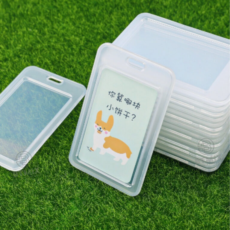 Porta Crachá Ultra resistente/estudantePorta Cart
