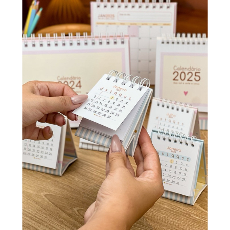 CALENDÁRIO 2025 – MODELO ATUALIZADO COM 2024 NA OPÇÃO