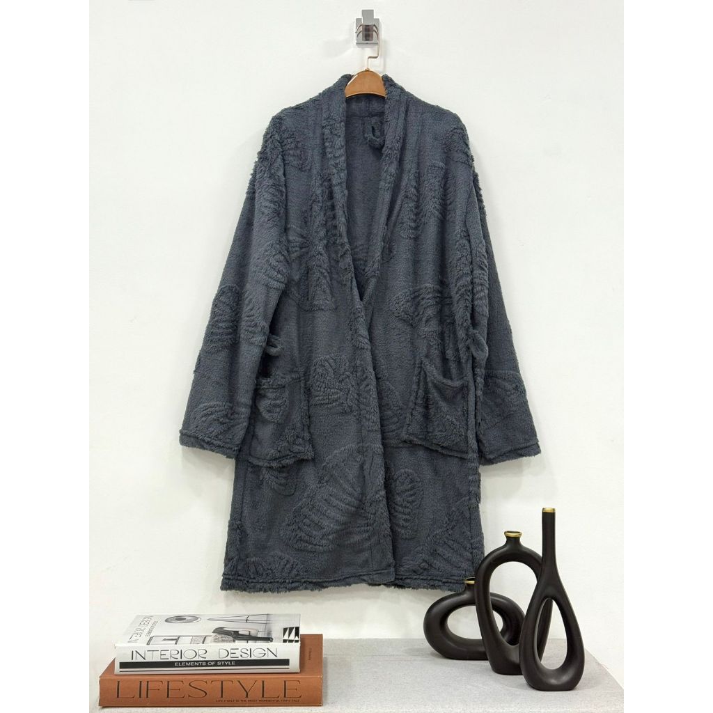 Roupão Aveludado Longo E Grosso Quente Macio Adulto