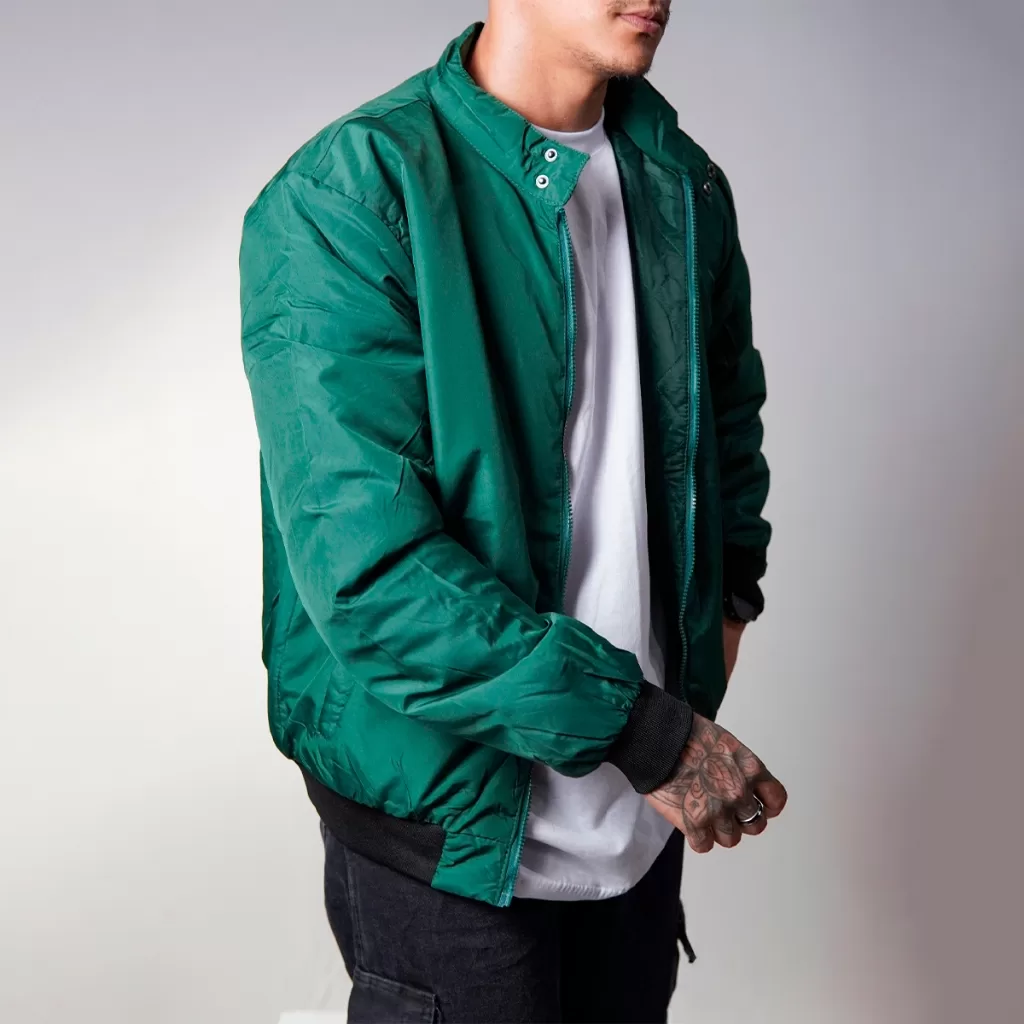 Jaqueta Bomber Masculina Lisa Estilo Americana Forrada Ziper Casual Old Money Poliéster Diversas Cor