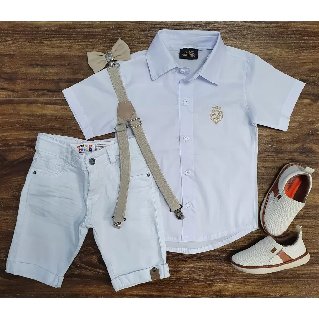 Bermuda Branca com Suspensório e Camisa Social Branca com Gravata