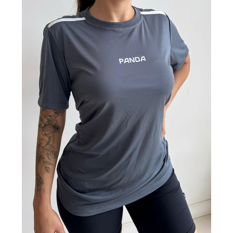 camiseta feminina dry fit para academia/corrida/treino com proteção UV (COD01)