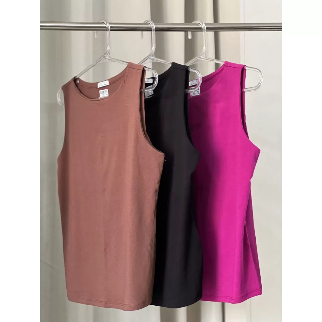 Kit 3 blusas femininas regata malha lisa trabalho e dia a dia cor de inverno