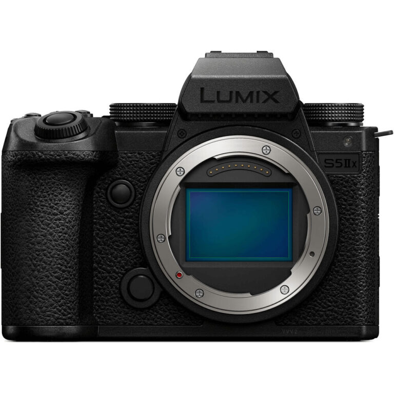 Câmera Panasonic Lumix S5 IIX Mirrorless 6K (Corp