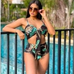 biquini hot pants estampado florido laço modelo 2