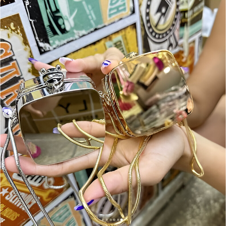 Bolsa Pequena Acrilico Espelhada Quadrada Maça Coração Tiracolo Com Espelho