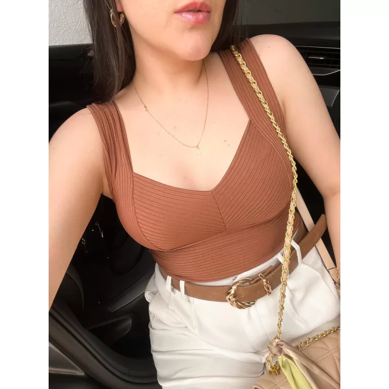 Blusa Cropped Regata Canelado Gola V Feminino