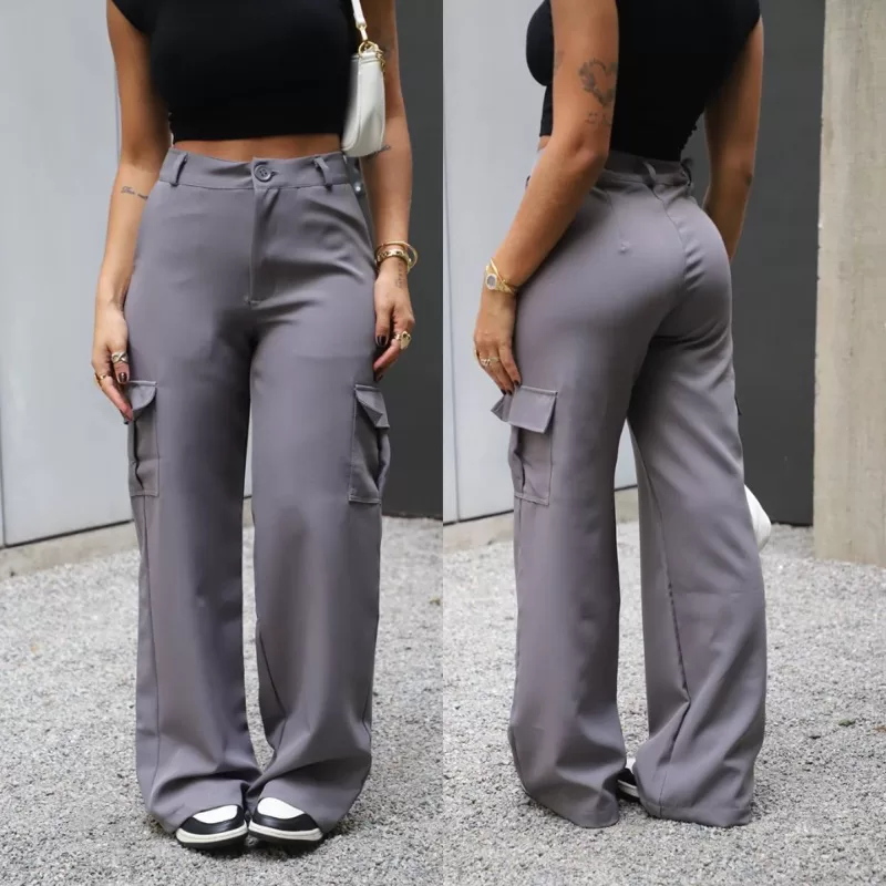 Calça Cargo Feminina Modelo Pantalona Alfaiataria Cargo com bolsos na lateral confortável