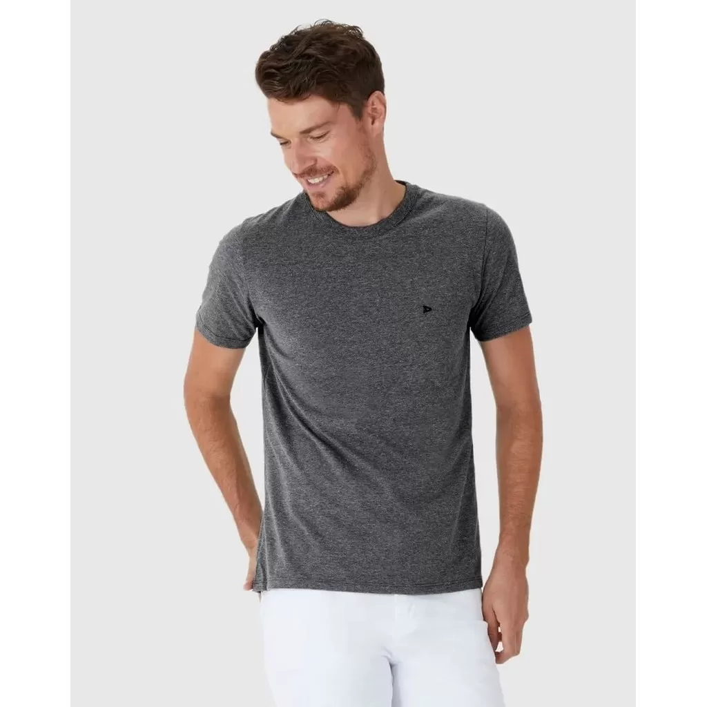 Camiseta Básica Masculina Slim Em Algodão Malwee