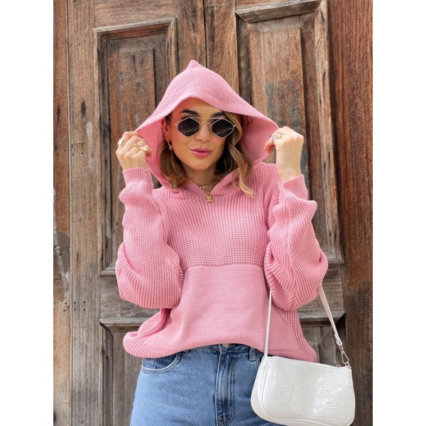 Blusa tricô feminina manga longa com bolsa e capu