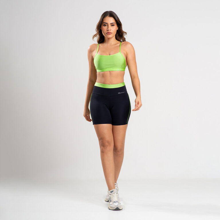 Conjunto Fitness Short com detalhe em Vivo Verde e