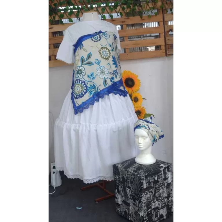 Conjunto pano da costa + pano de cabeça florido c