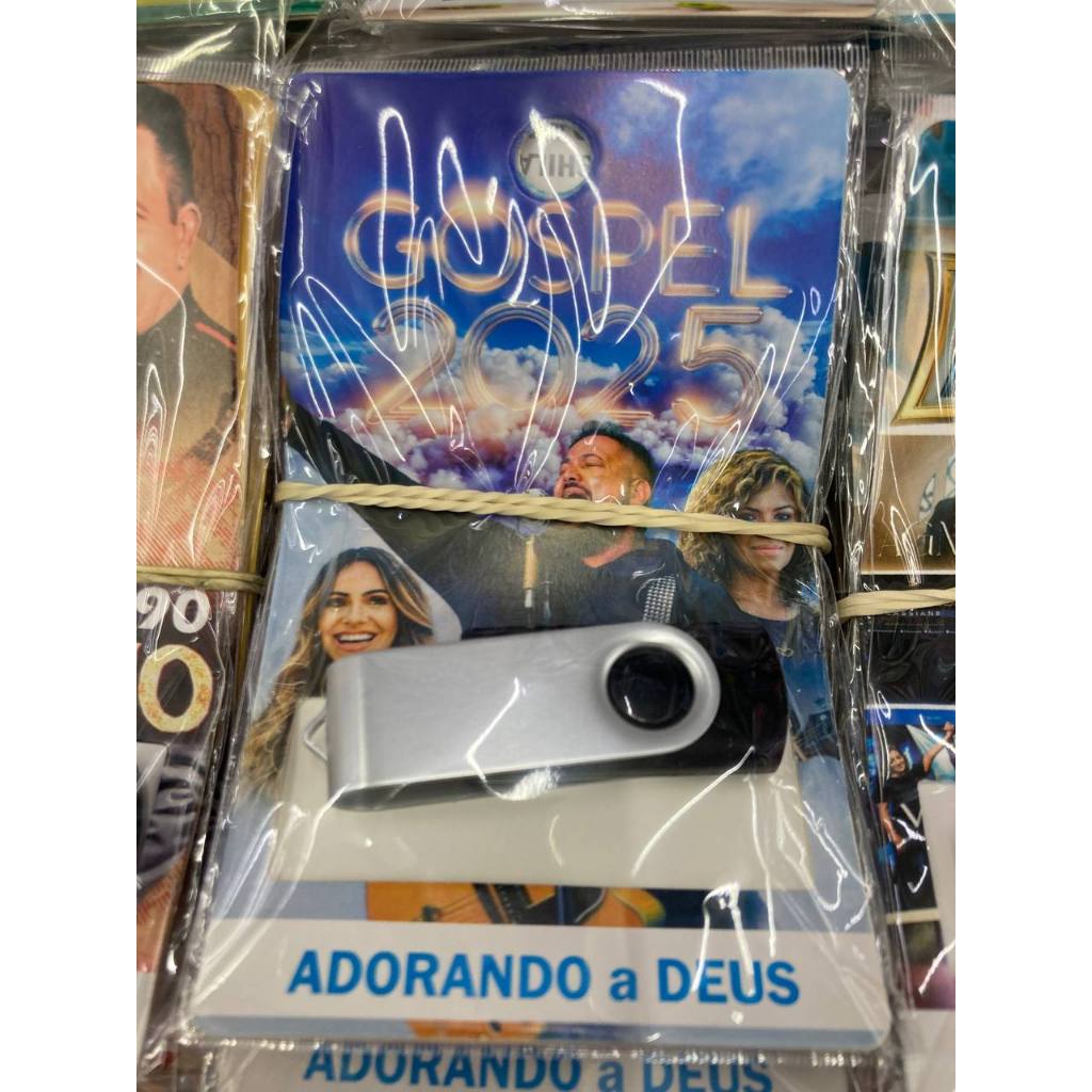 Pendrive Gospel Evangélico  Louvores de Fé e Adoração Pen Drive USB 2.0 Metálico com Chaveiro Resist