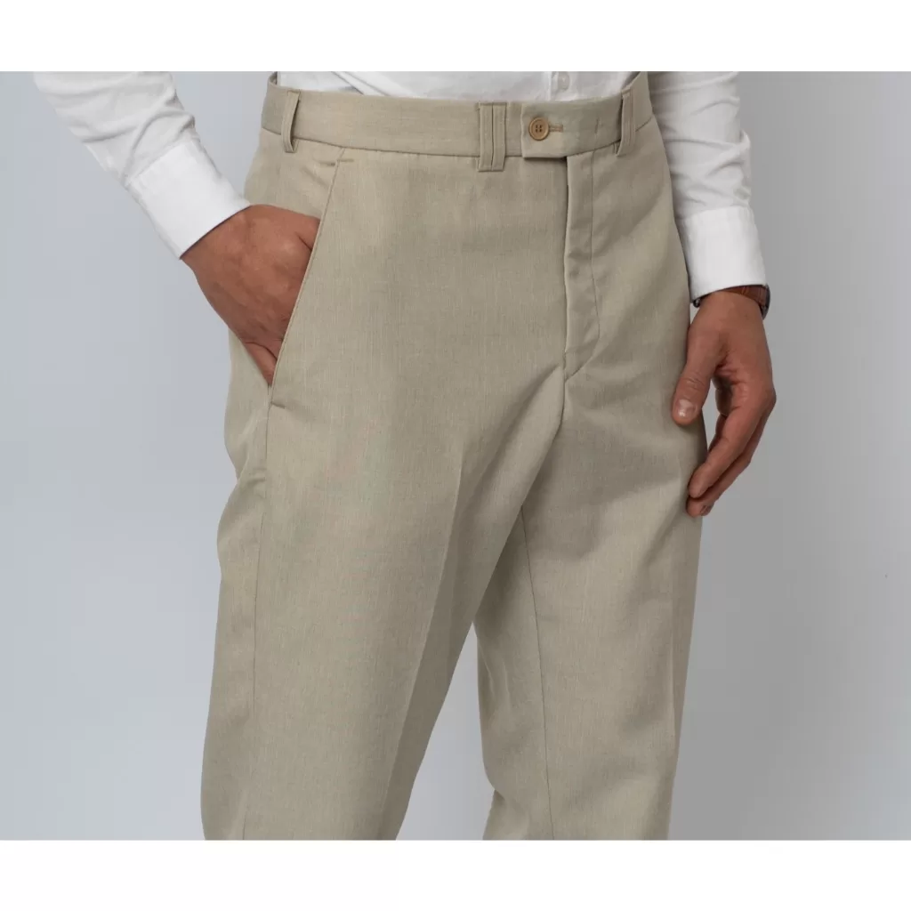 Calça Social Masculina Alfaiataria Slim Areia Textura tipo Linho, Cós Transpassado, Sem Barra