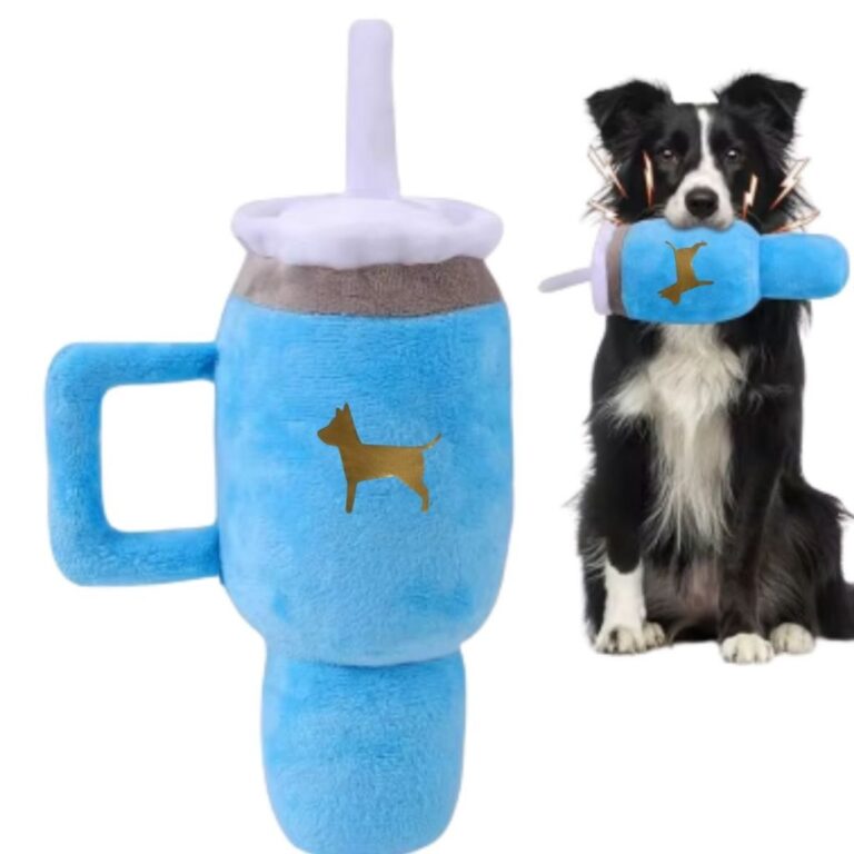 Pelucia Mordedor Pet Copo Garrafa Stanlei Com Apit