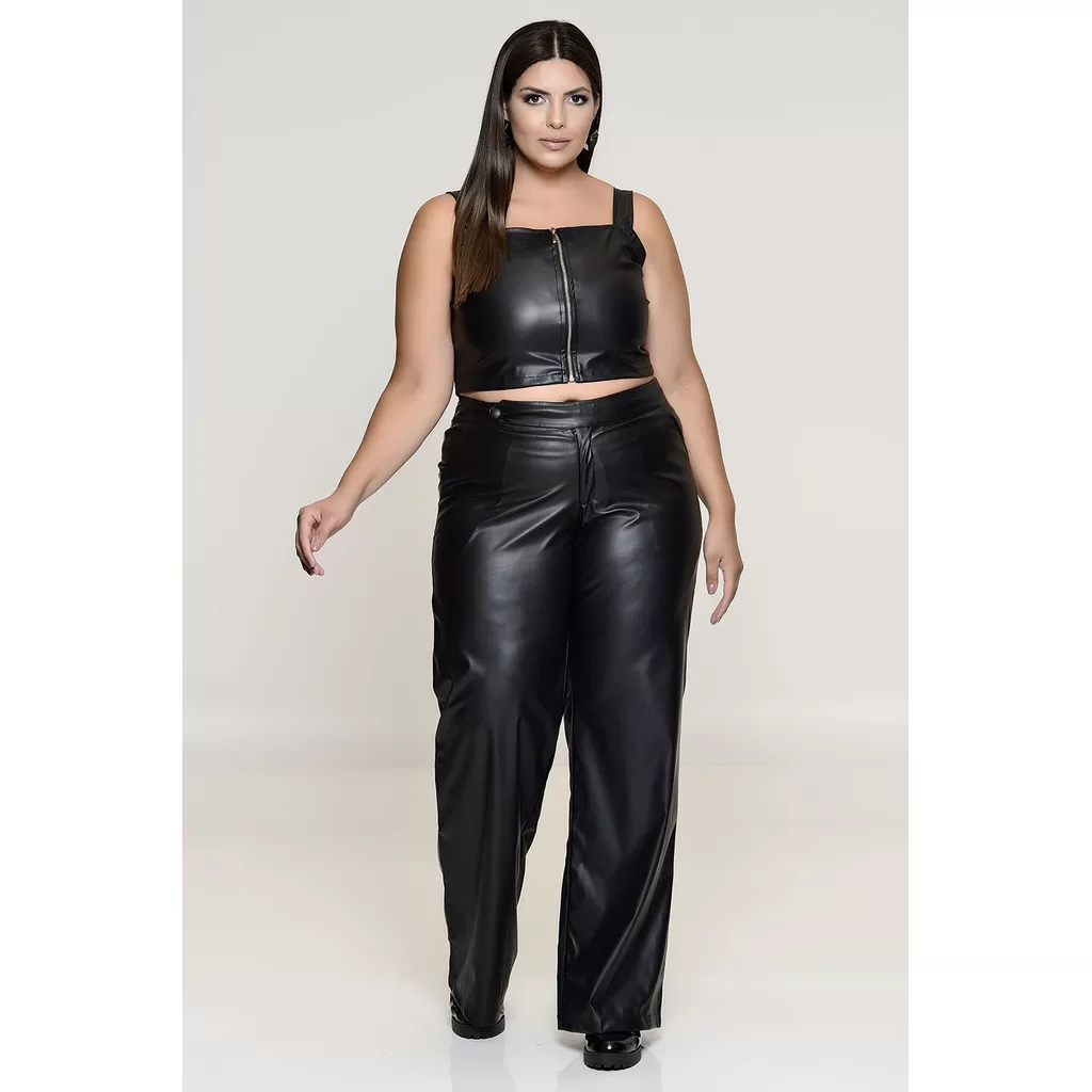 Cropped Plus Size EM PU
