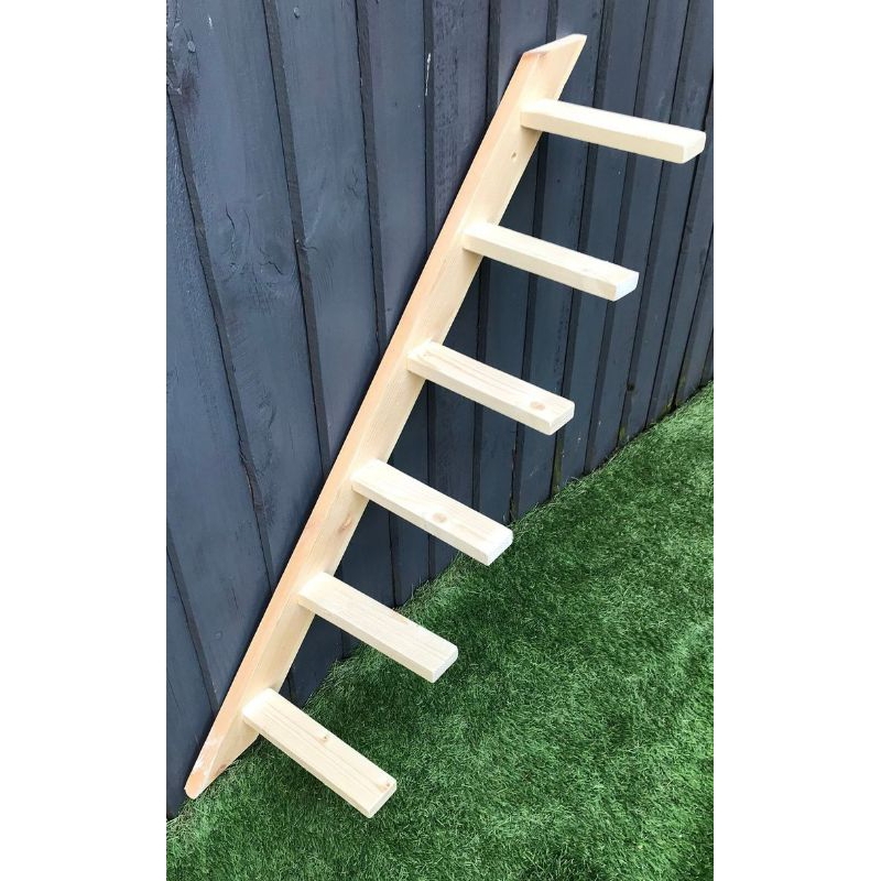 Prateleira para gatos de escalar.