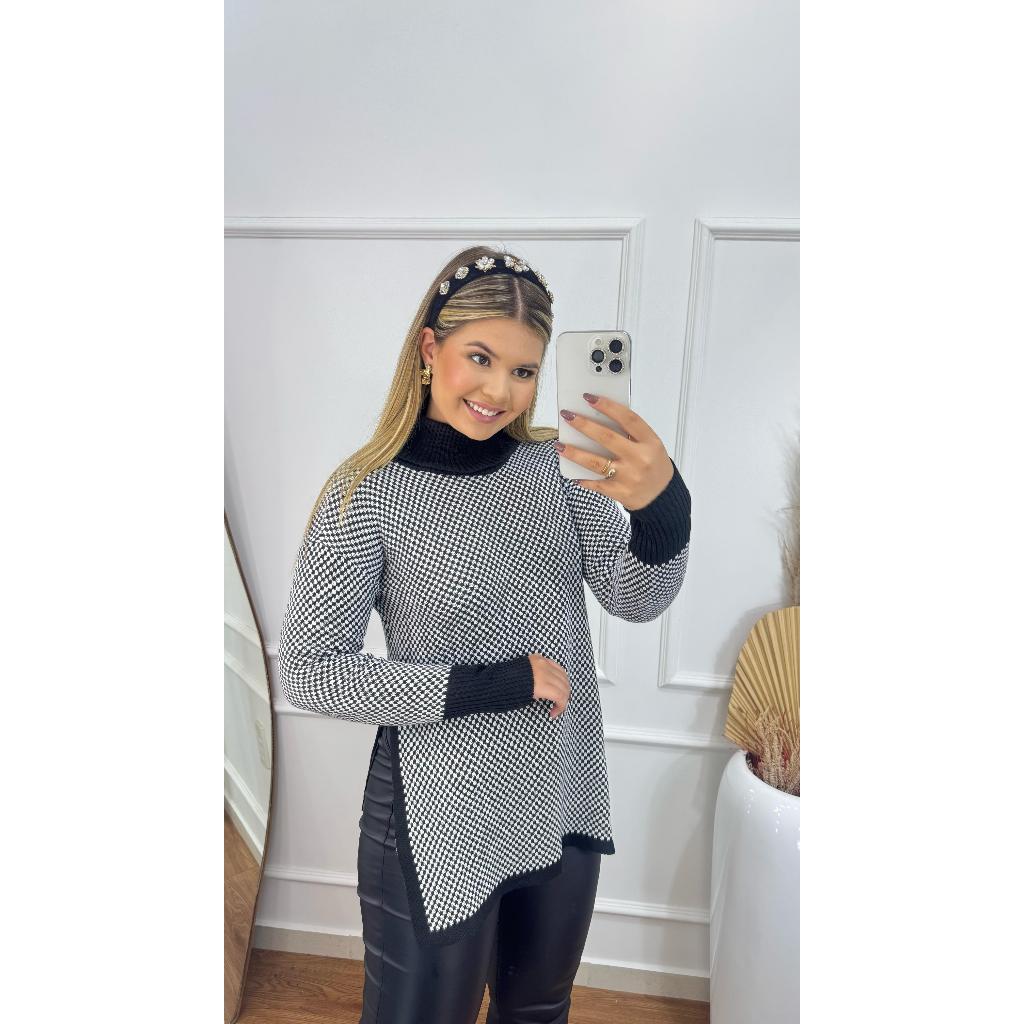 Poncho Feminino de Tricot Xadrez Gola Alta de Frio Fenda Lateral Lançamento Elegante Moda Inverno