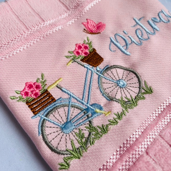 Toalha Bordada Personalizada Bicicleta Jardim Enca