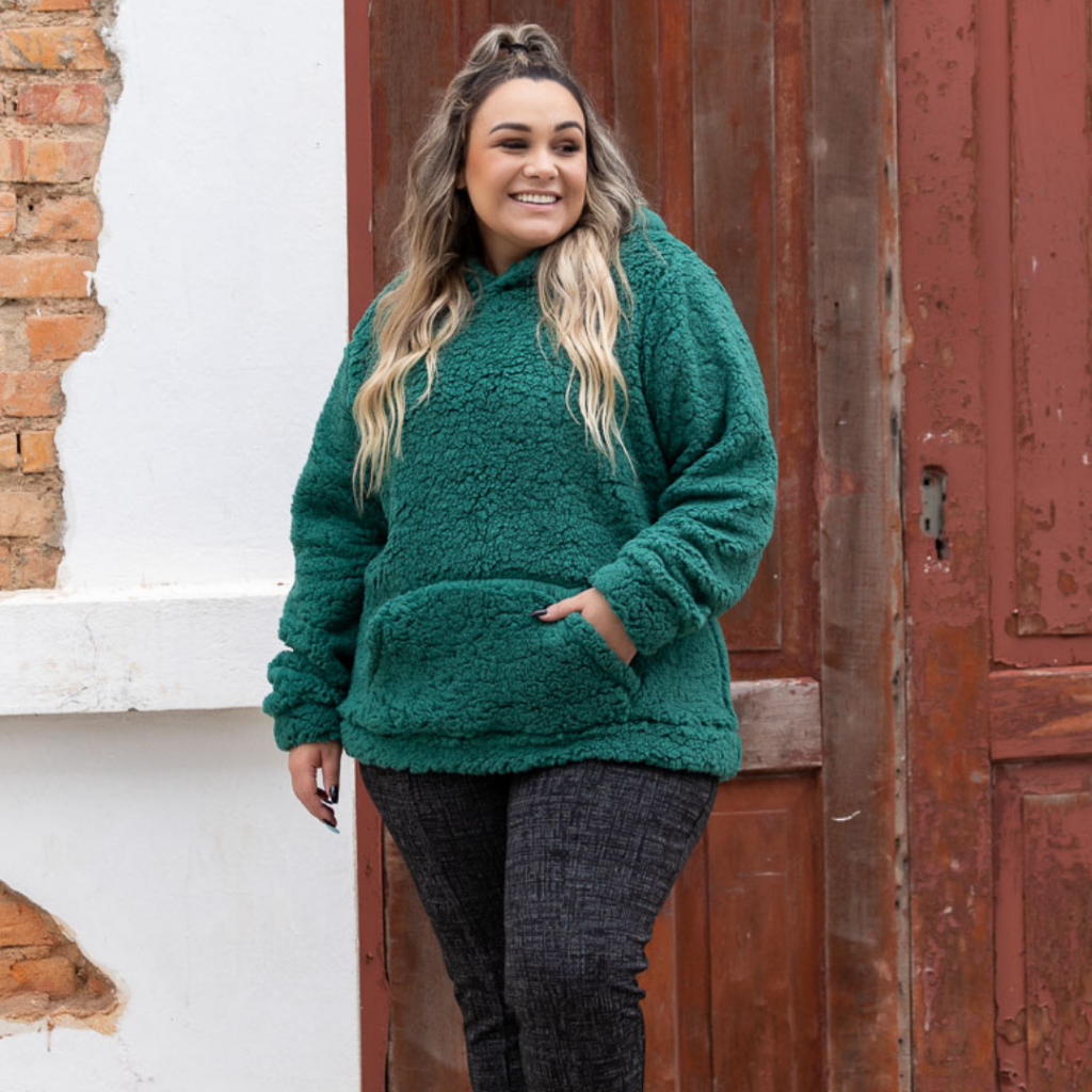 Casaco Plus Size Feminino Teddy Com Capuz