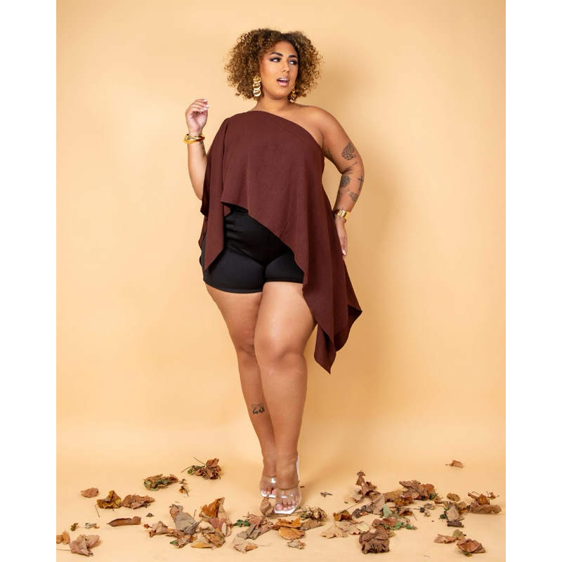 Blusa Capa – MIDSIZE