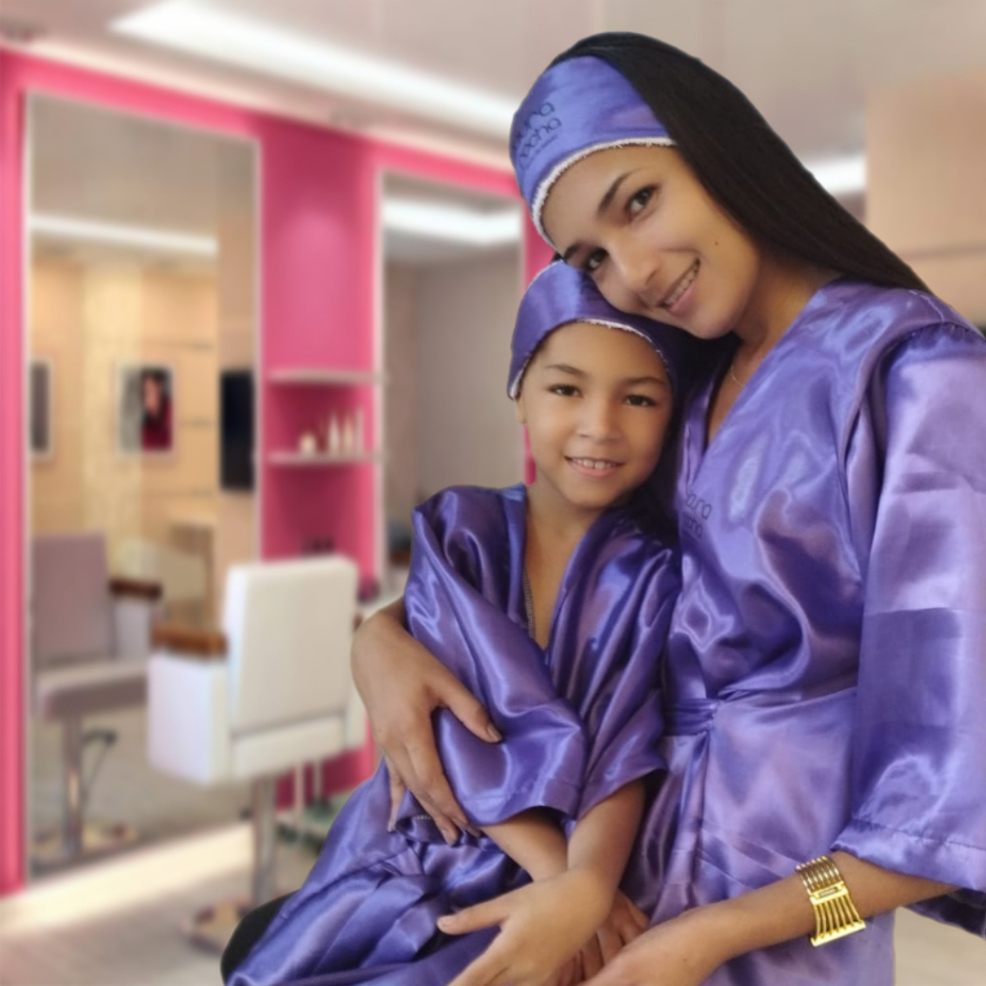 KIT ROBE , XUXINHA E FAIXA ATOALHADA MÃE E FILHA DE CETIM PERSONALIZADO