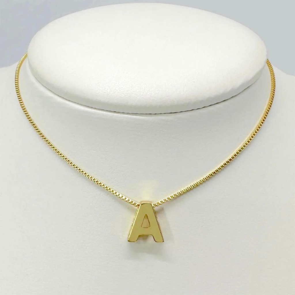 Colar com Pingente Letra Delicado 45cm Banhado a Ouro