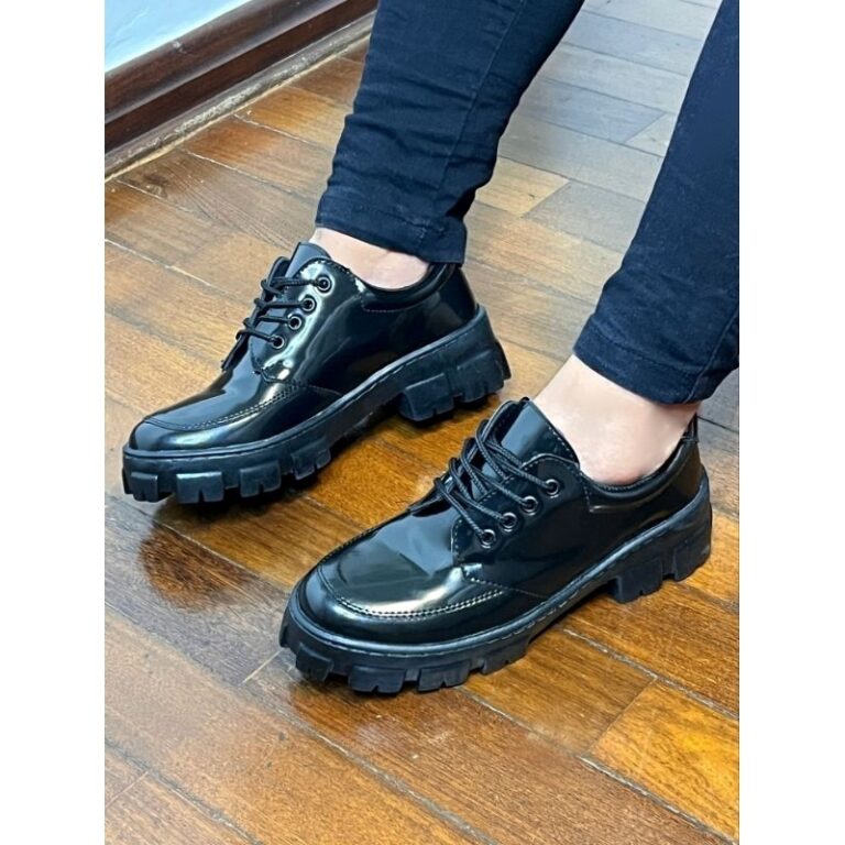 Mocassim Feminino Oxford Preto Tratorado Lançamen