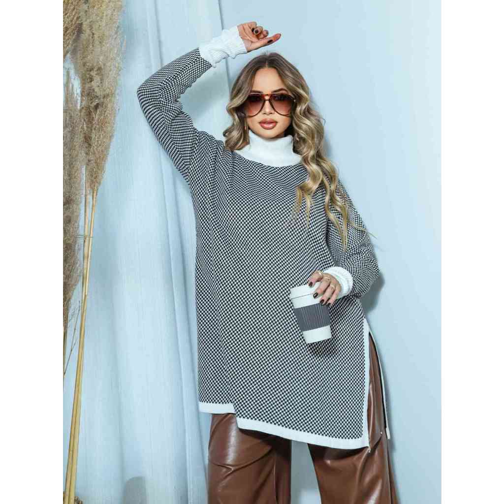 Poncho de Tricot Feminino Xadrez Gola Alta