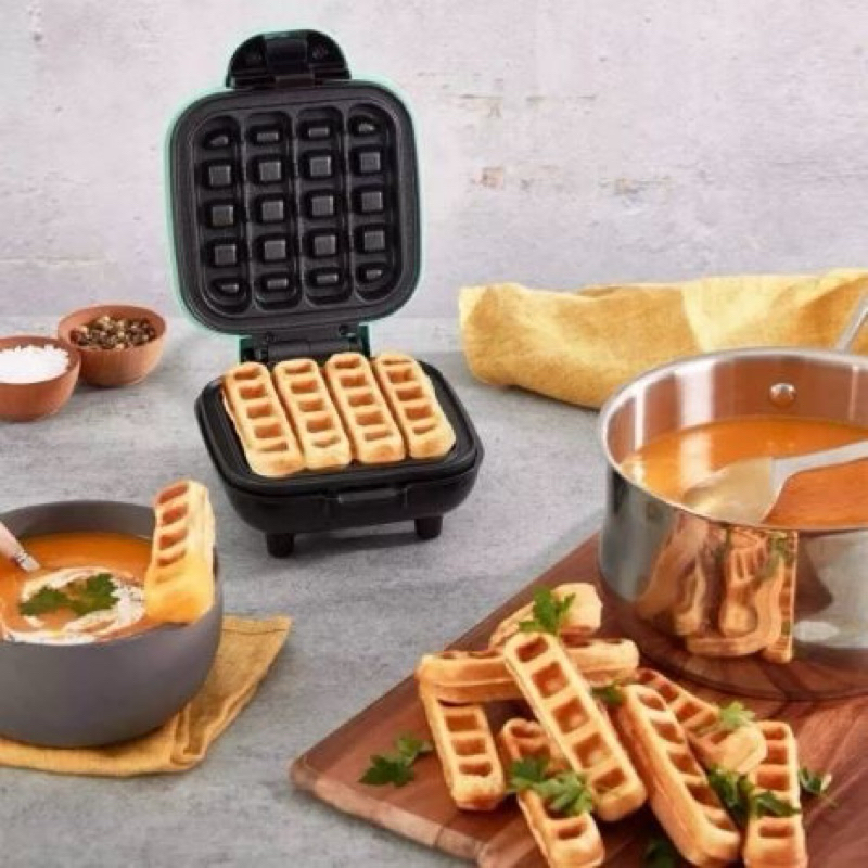 Mini Máquina De Waffle Quadrarada Assadeira Elétrica 110V Antiaderente