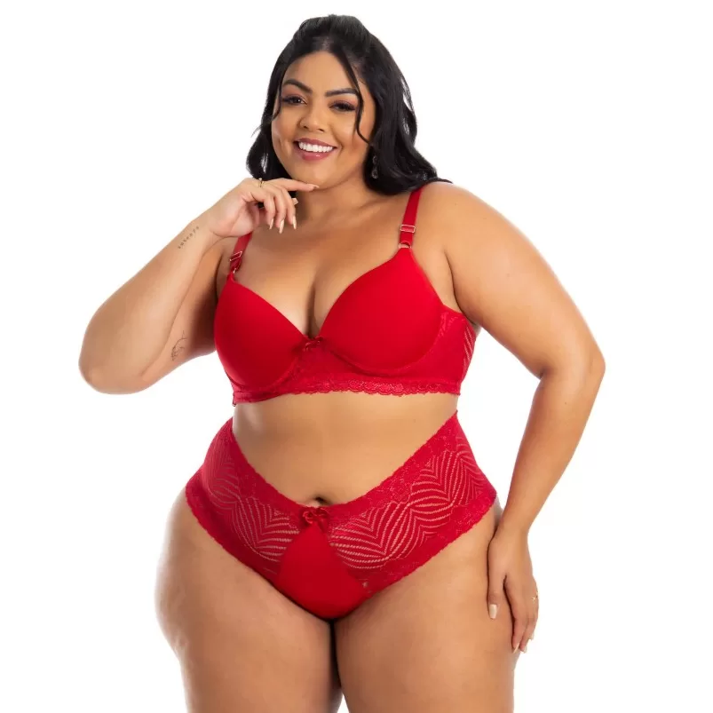 Conjunto Plus Size com Bojo e Renda – Calcinha Calesson Inclusa