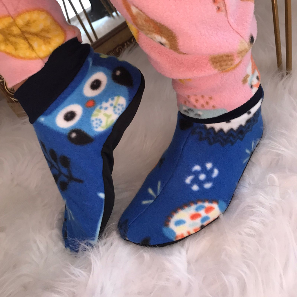 Meia Soft  Sapatilha de Inverno Quentinha Peluciada Cano Curto  Varias estampas Unisex