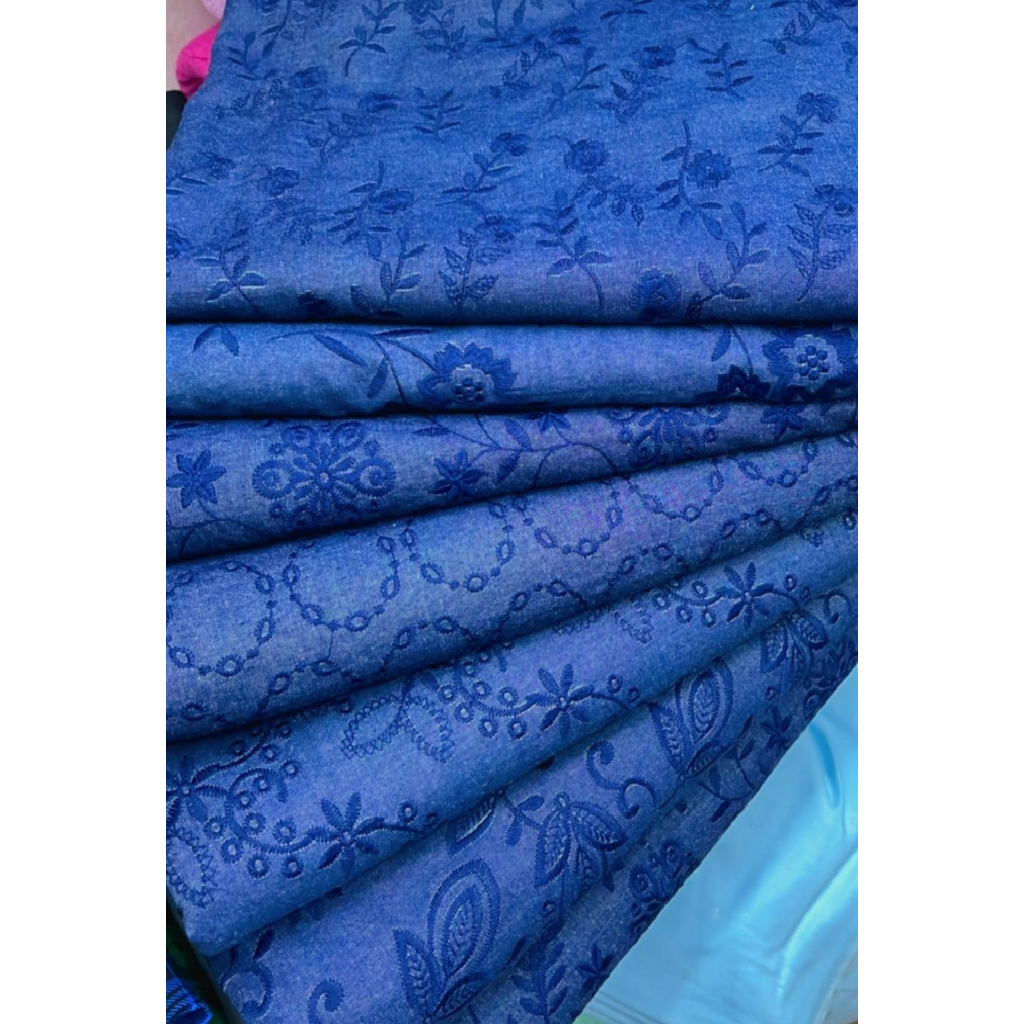Tecido JEANS BORDADO LEVE – 1,3m de largura
