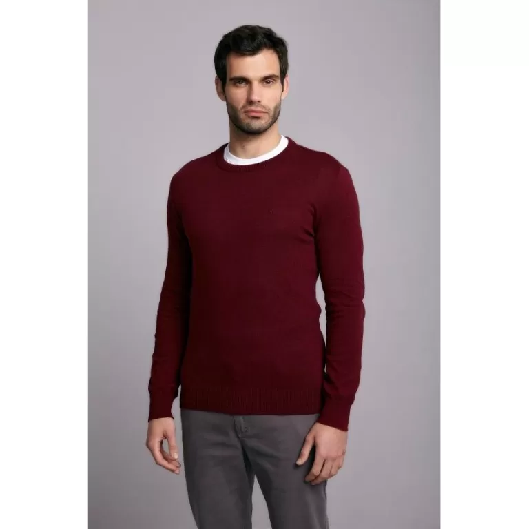 Tricot Básico Gola Careca – Vinho