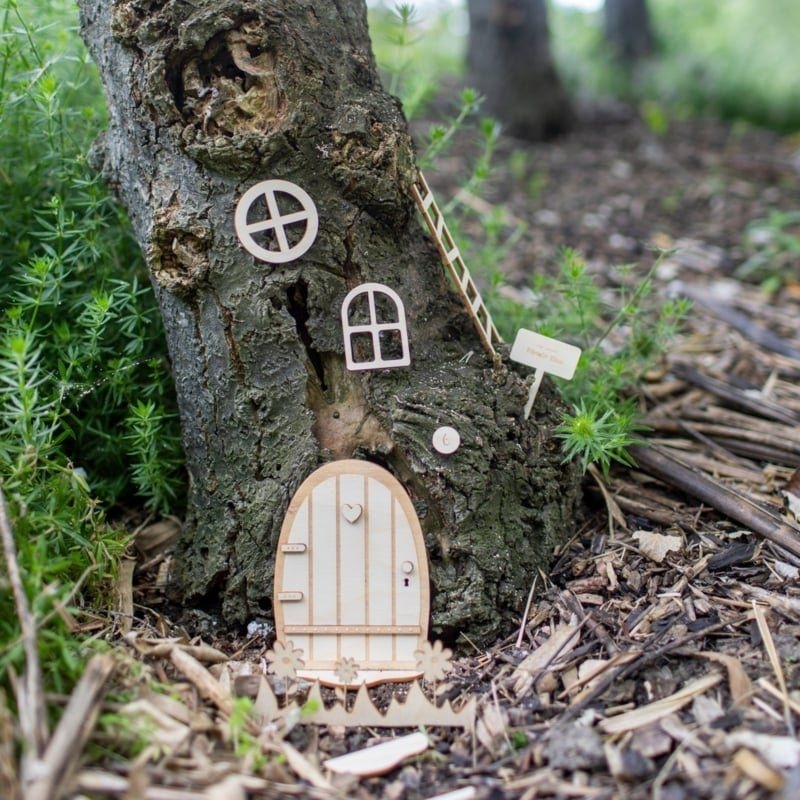 conjunto de portas e janelas gnomo não vão pintados