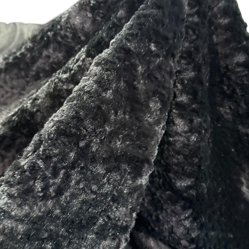 Pelucia Tec Pele Elegance – Preto  1.00m x 1.60m