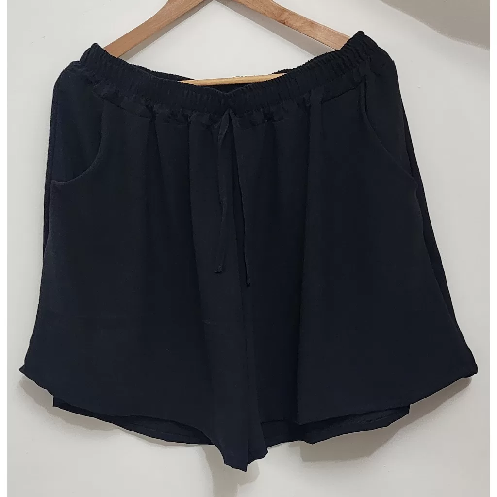 SHORT GODE SOLTINHO TIPO SAIA E  PRAIA PLUS SIZE DUNA FESTAS NATAL E FIM DO ANO